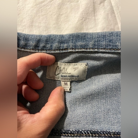 Girl’s Chi Qle Jeans Sleeveless Jacket with Metal Studs - Size M - Picture 3 of 7